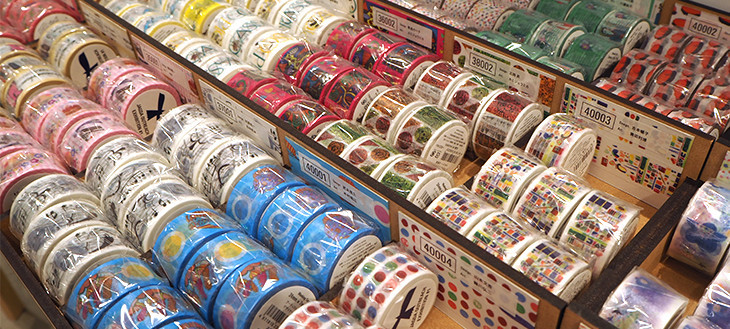 【172種類のマスキングテープ展】パラリンピック選手と障害のあるアーティストを支えるデザインのちから